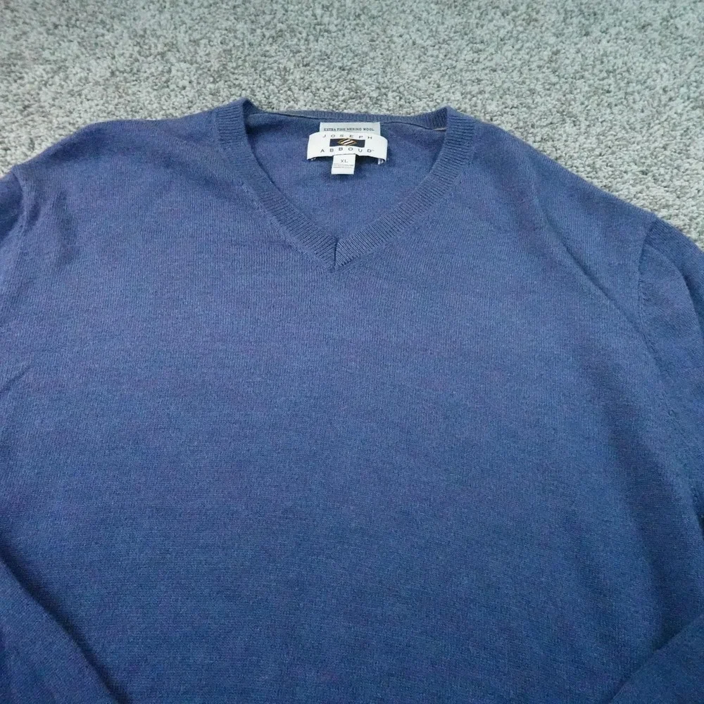 Joseph Abboud Sweater Mens XL Blue Merino Wool V Neck Knit Pullover Soft Warm